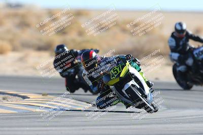 media/Jan-10-2025-CVMA Friday Practice (Fri) [[489e0da257]]/Group 4 and Trackday/Session 4 (Turn 16)/